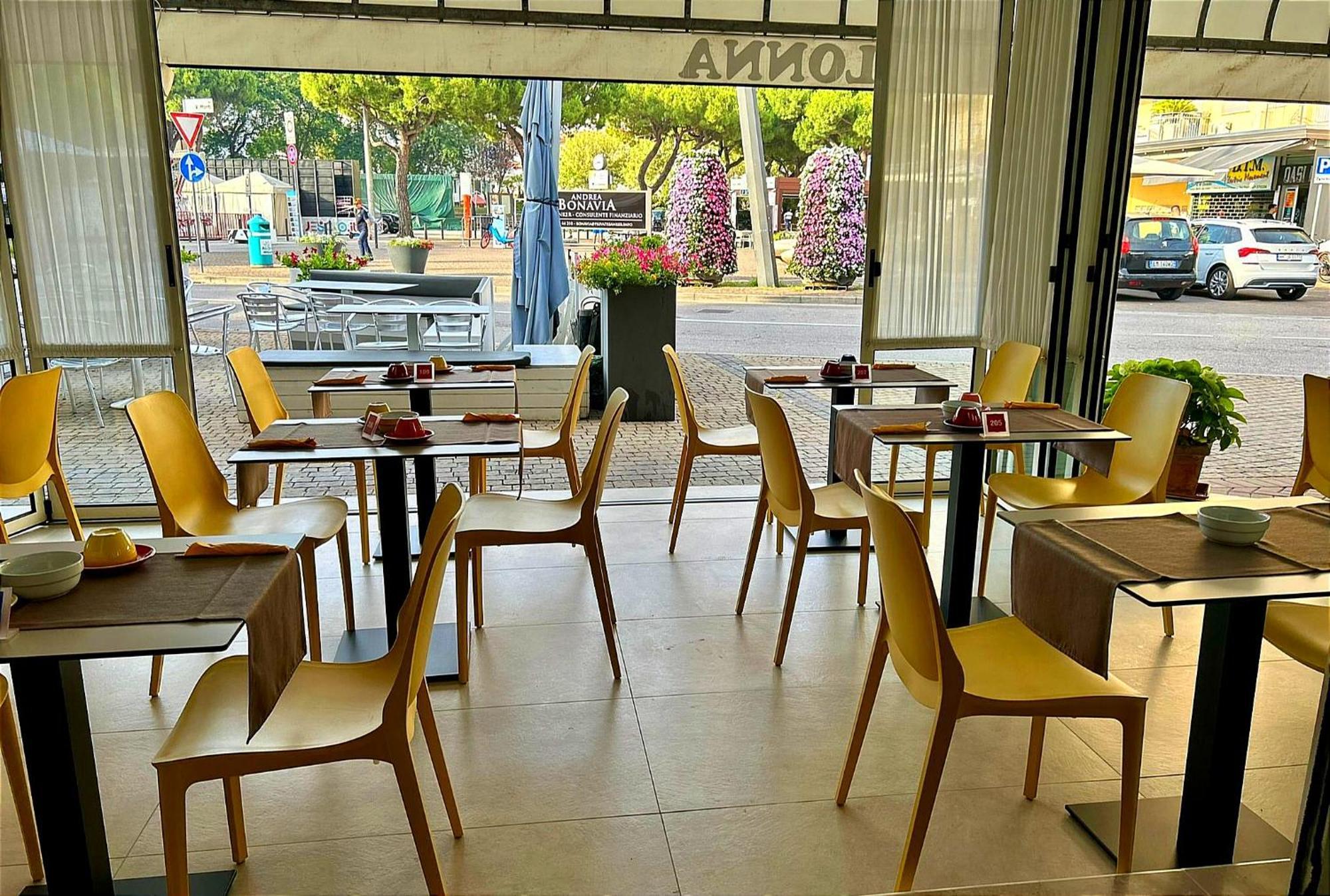 Hotel Colonna Lido di Jesolo Exteriér fotografie
